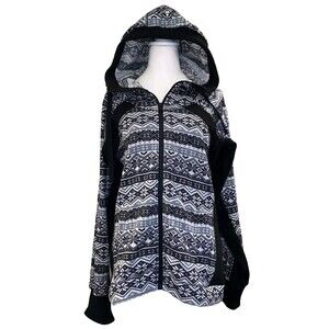 Outfitter Trading Co Women’s Jacket Size Medium Full Zip Geometric Fair Isle